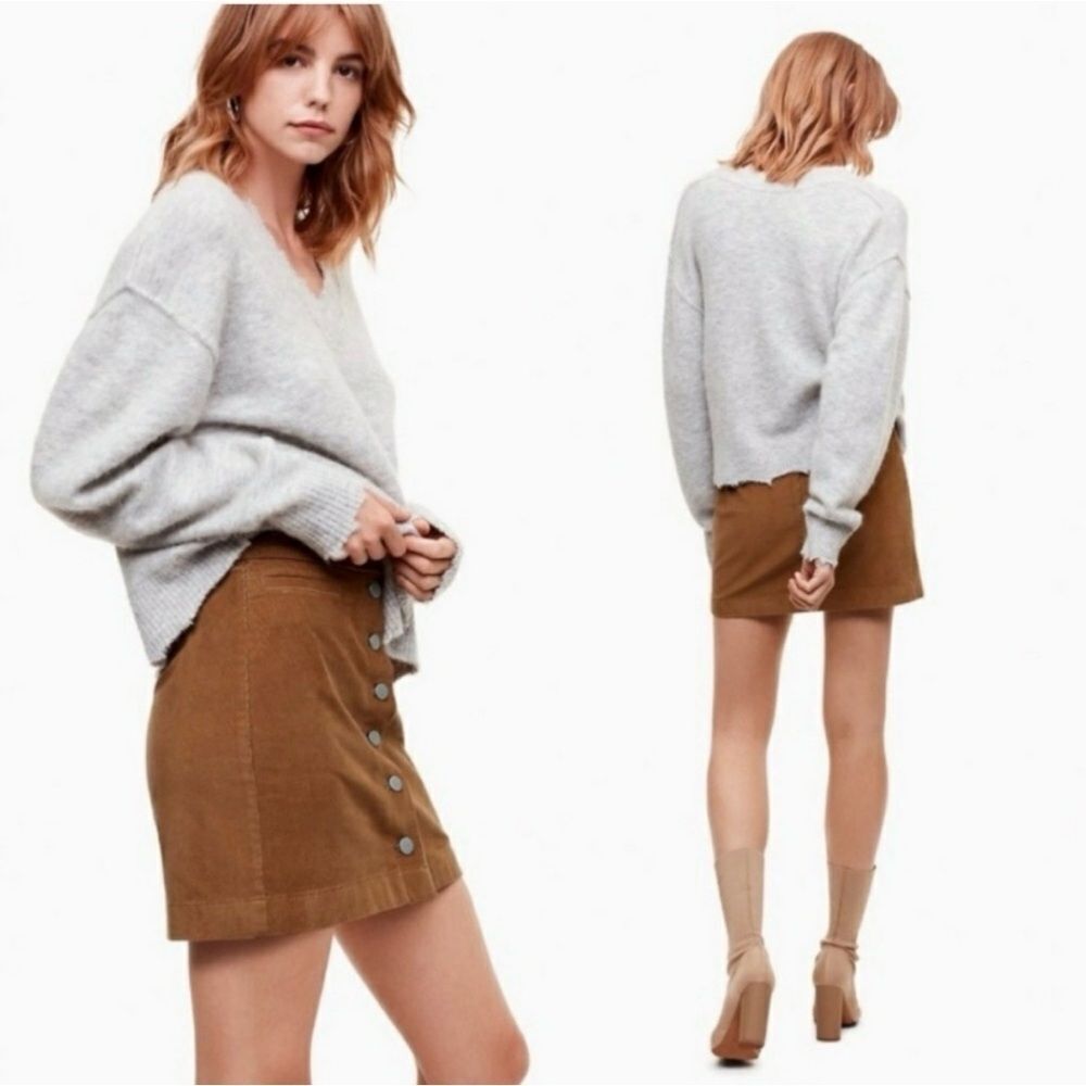 Aritzia Wilfred Free Karmen Corduroy Mini Skirt Size 2